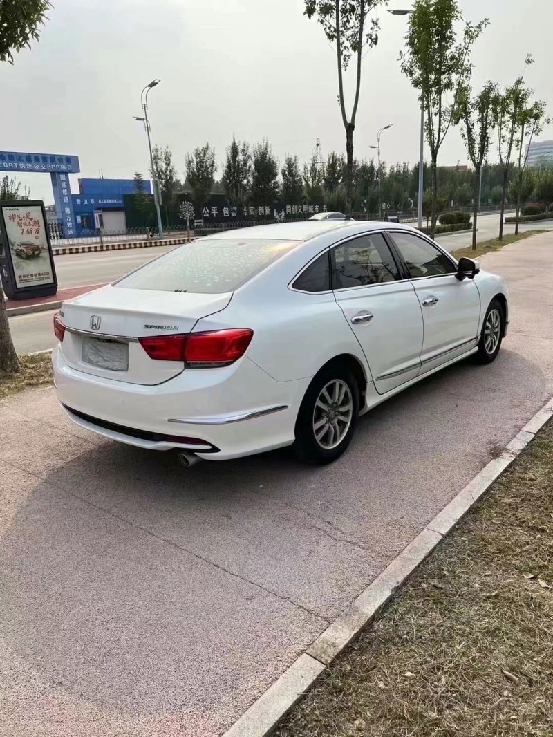 枣庄17年本田思铂睿8