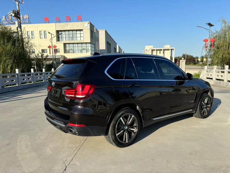盐城17年宝马X59