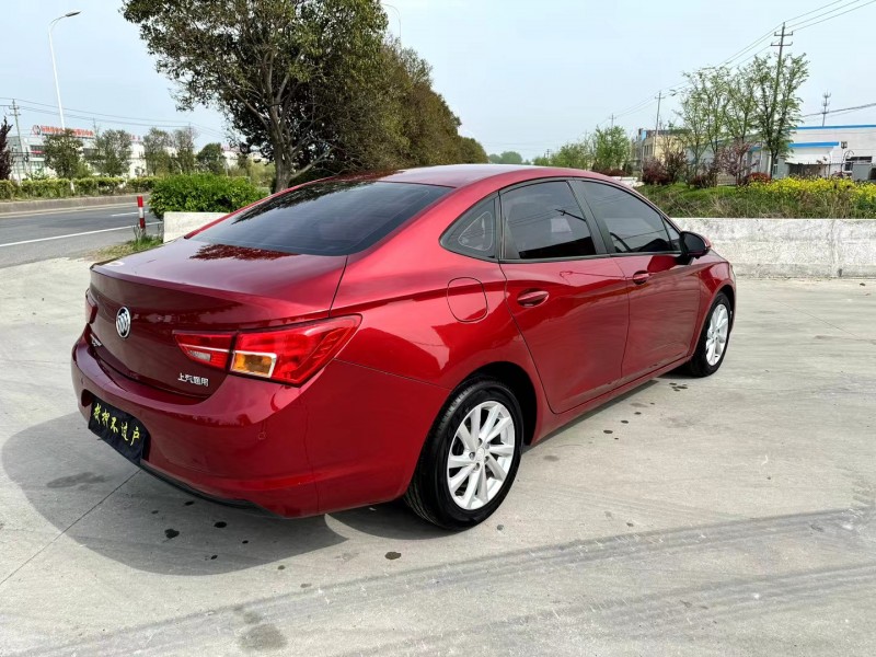 盐城18年别克威朗8