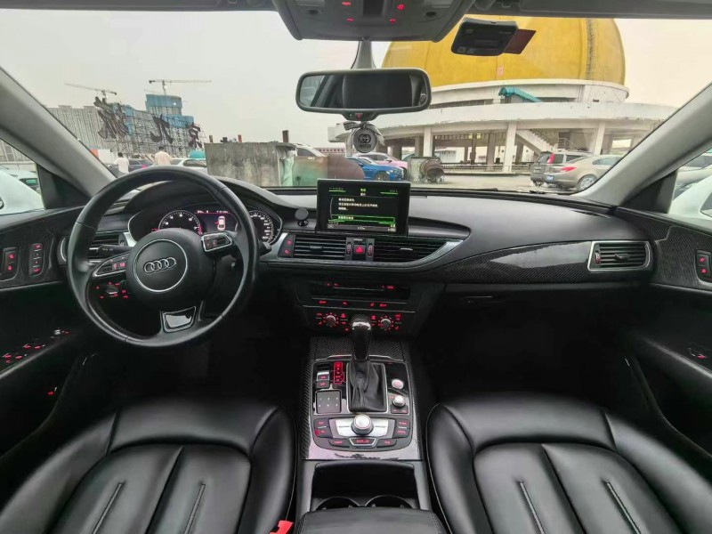 东莞16年奥迪A7L5