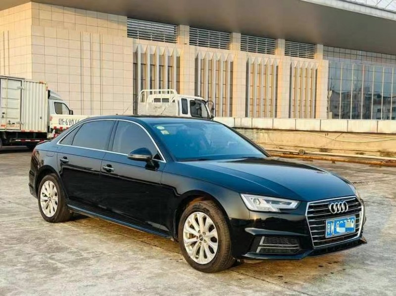 东莞19年奥迪A4L4