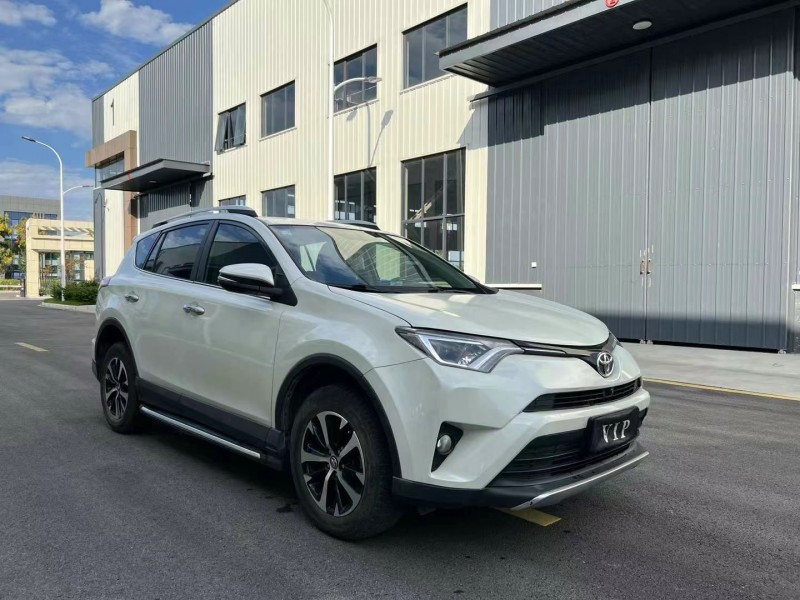 徐州18年丰田RAV4荣放3