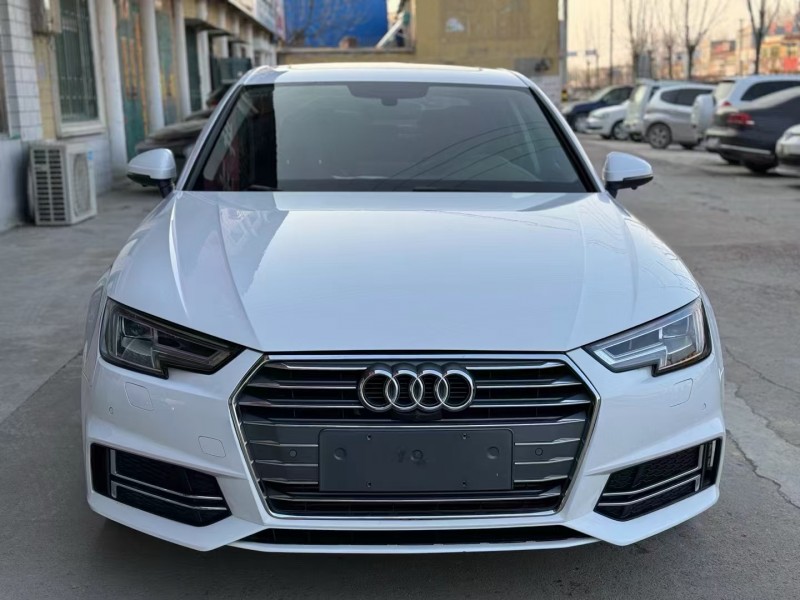 济宁18年奥迪A4L1