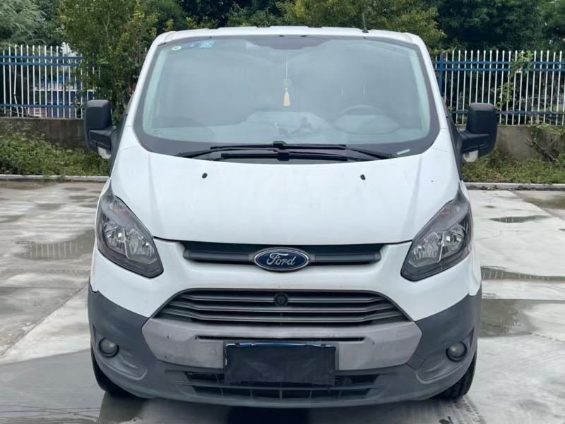 徐州19年福特全顺1