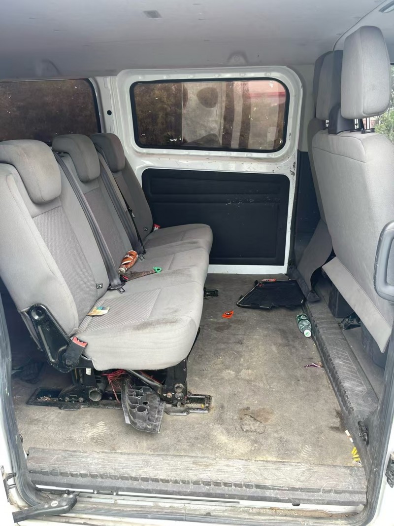 徐州19年福特全顺8