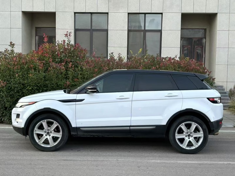 济宁13年路虎极光3