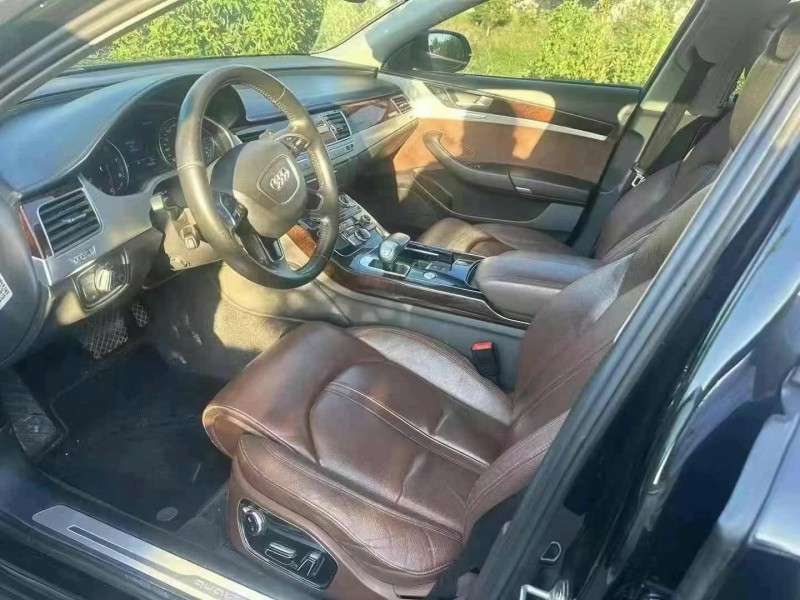 徐州17年奥迪A8L4