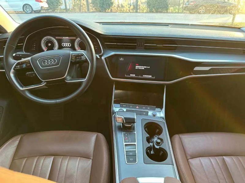 徐州21年奥迪A7L4