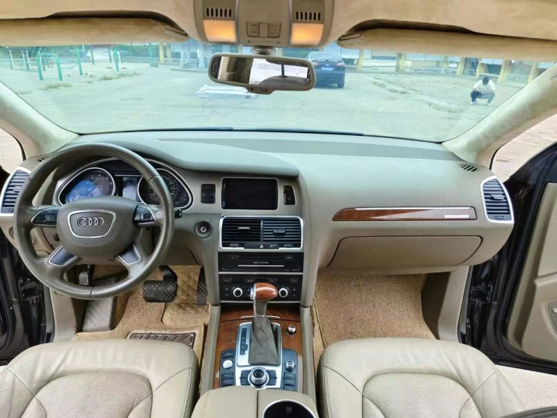 徐州13年奥迪Q78