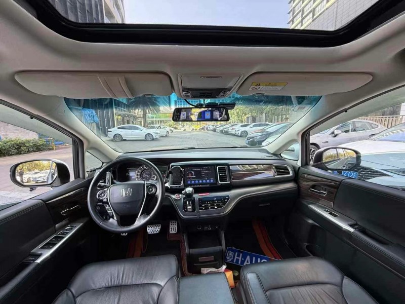 佛山18年本田艾力绅6