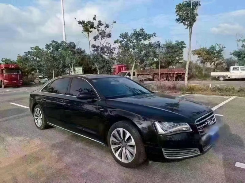 菏泽15年奥迪A8L2