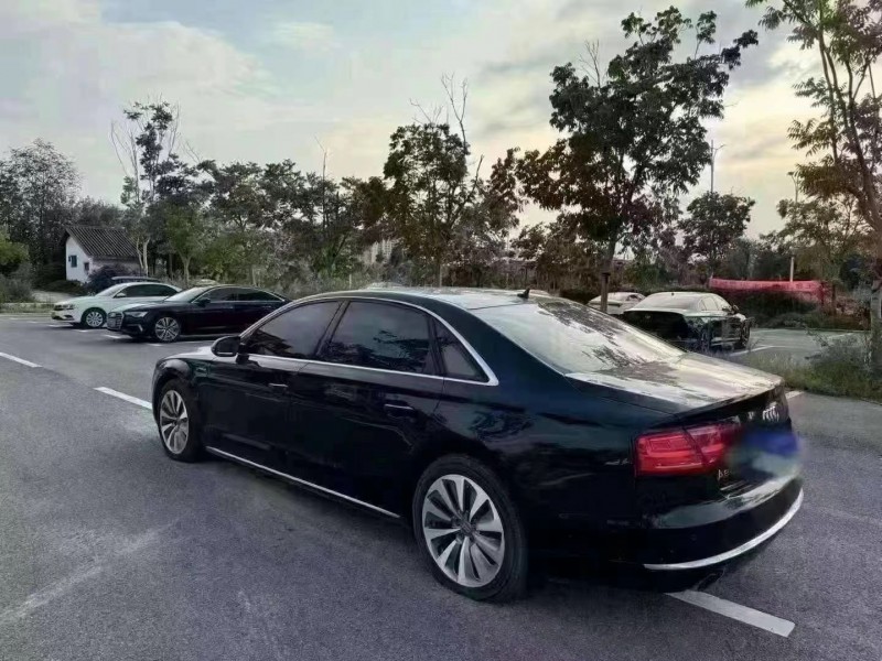 菏泽15年奥迪A8L8