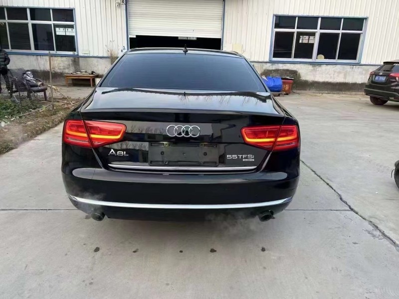 枣庄12年奥迪A8L9