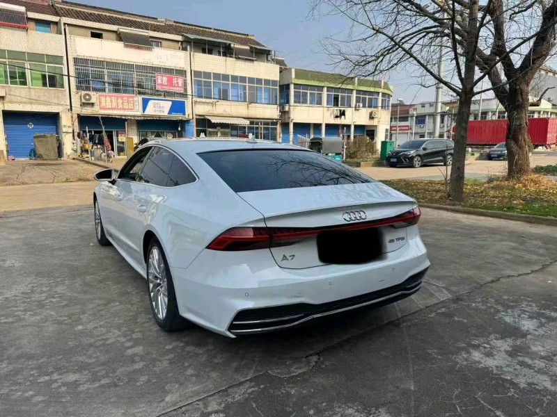 徐州21年奥迪A7L9