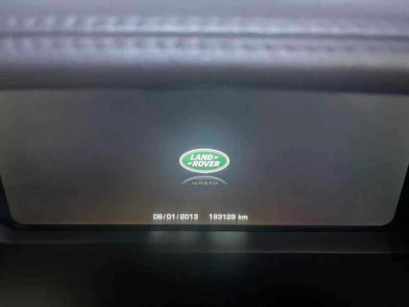 济宁14年路虎揽胜行政4