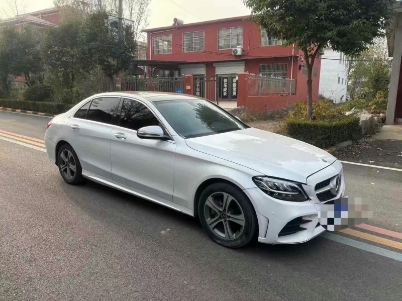 枣庄19年奔驰C2