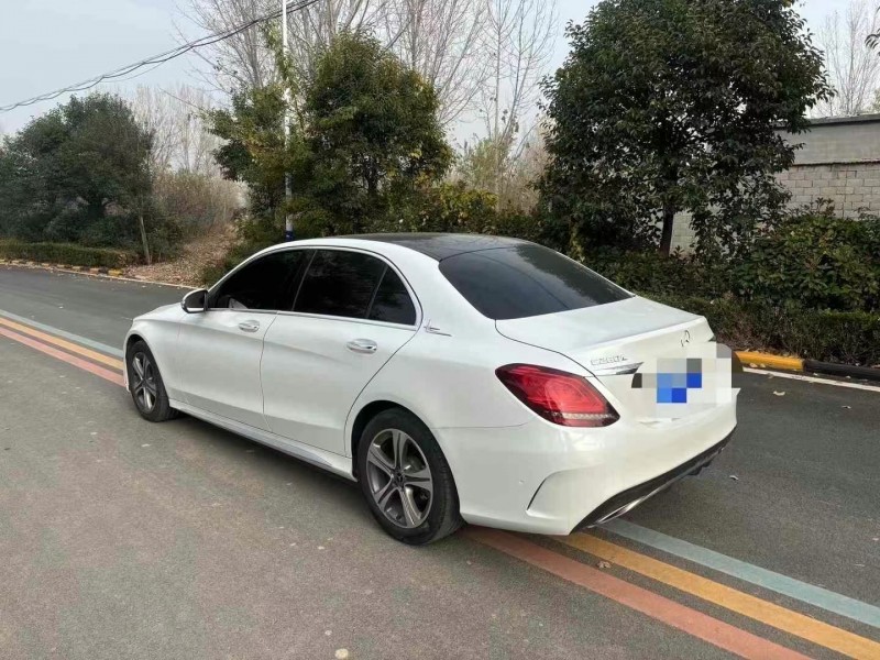 枣庄19年奔驰C8
