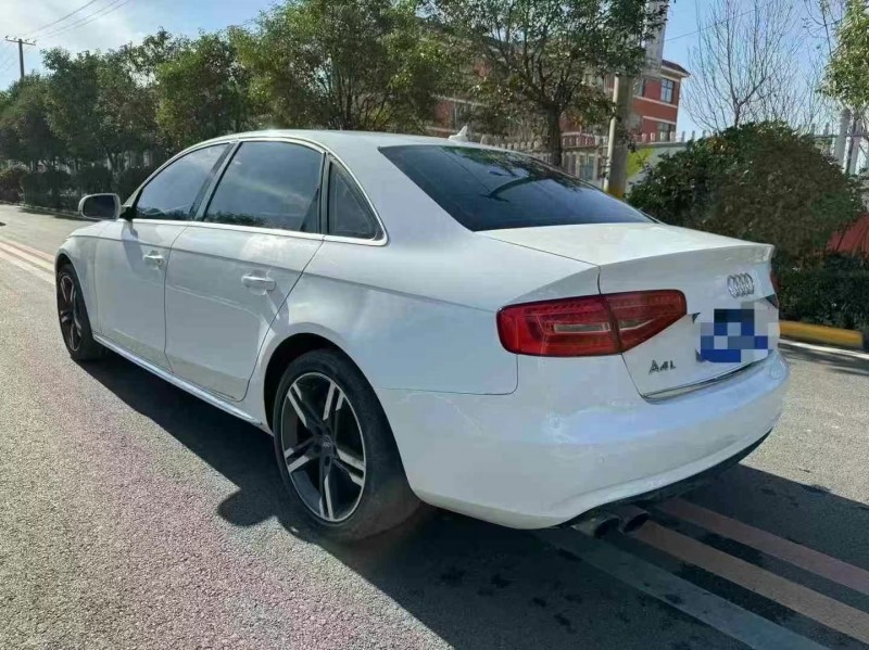 枣庄16年奥迪A4L8