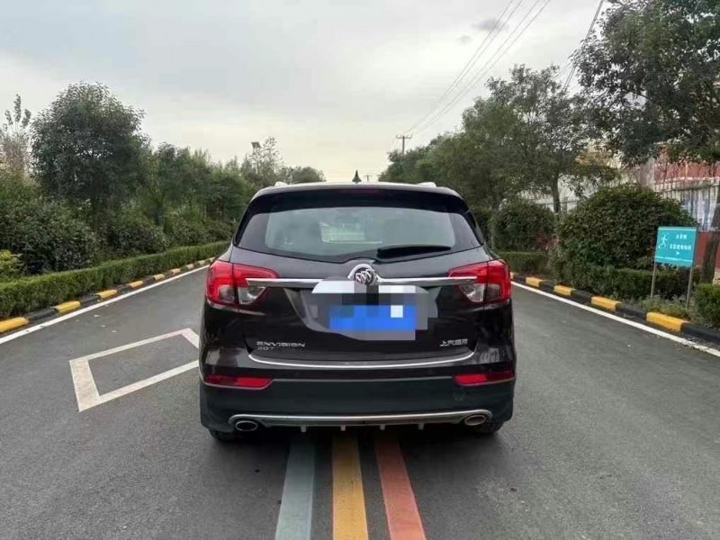 枣庄16年别克昂科威9