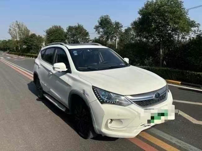 枣庄17年比亚迪宋2