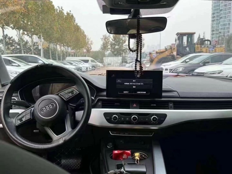 青岛21年奥迪A4L5