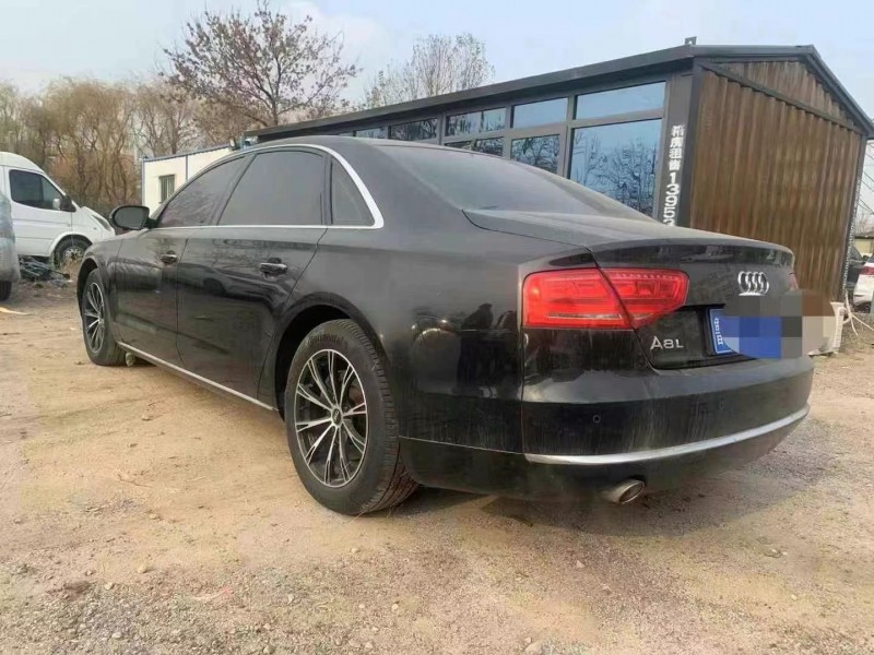 枣庄12年奥迪A8L8