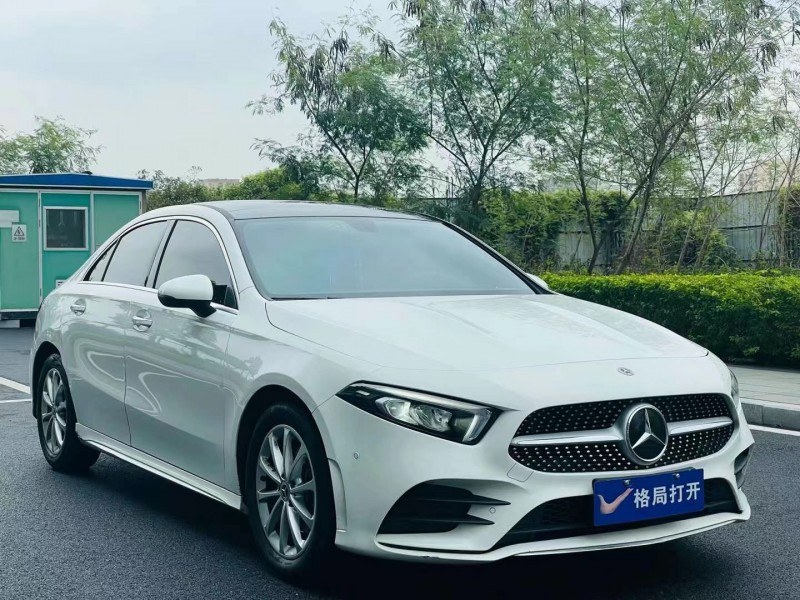 东莞22年奔驰A2