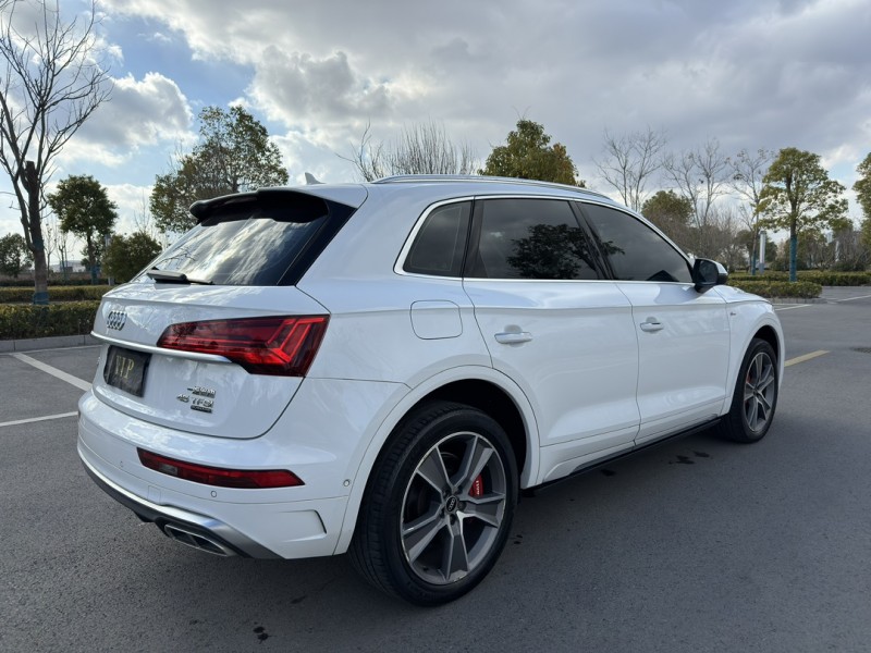 盐城22年奥迪Q58