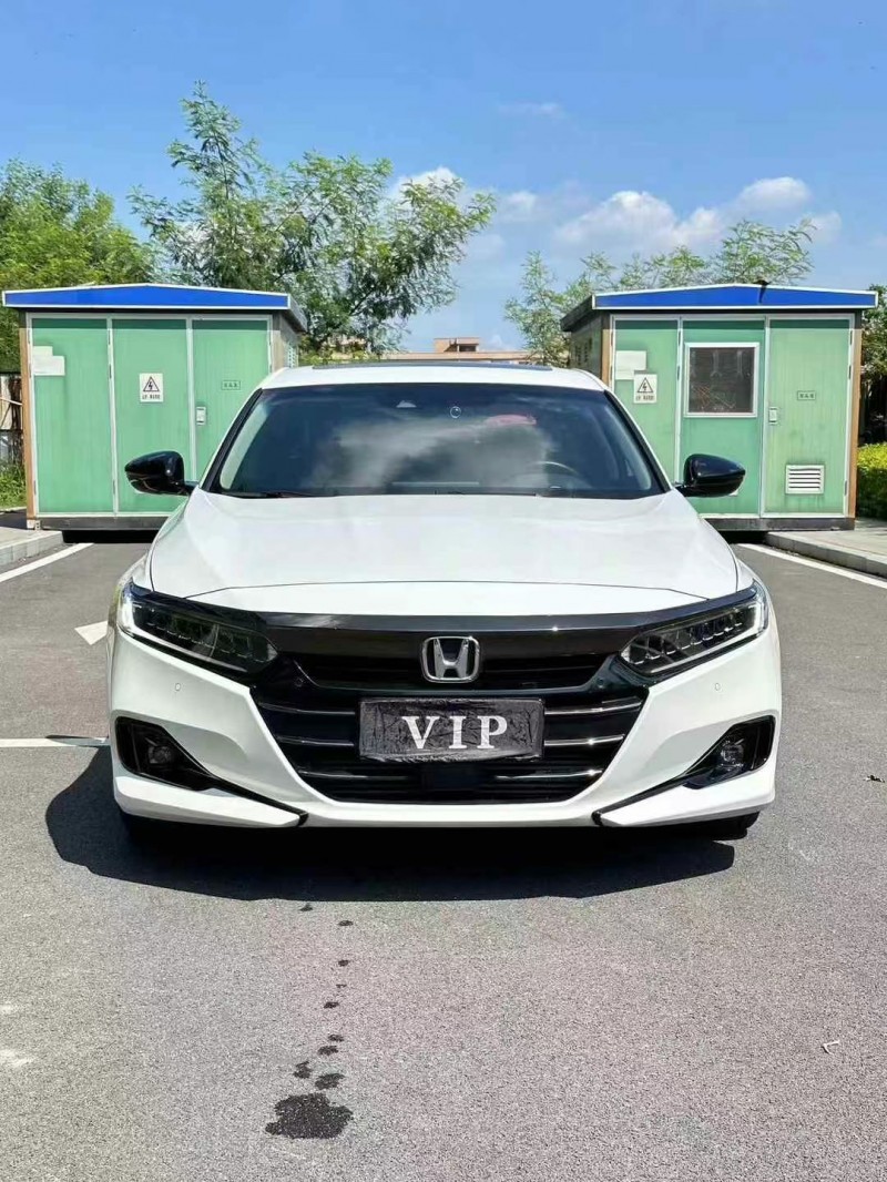 东莞23年本田雅阁1