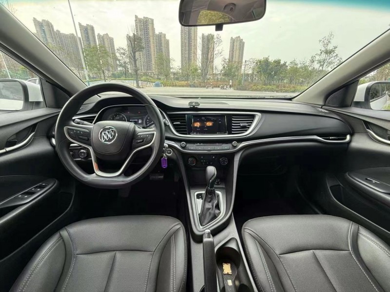 东莞22年别克英朗6