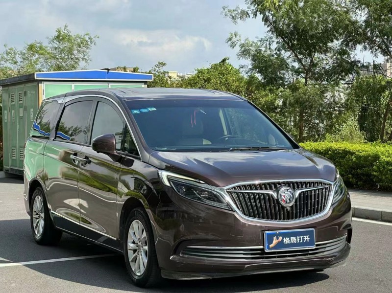 东莞18年别克GL82