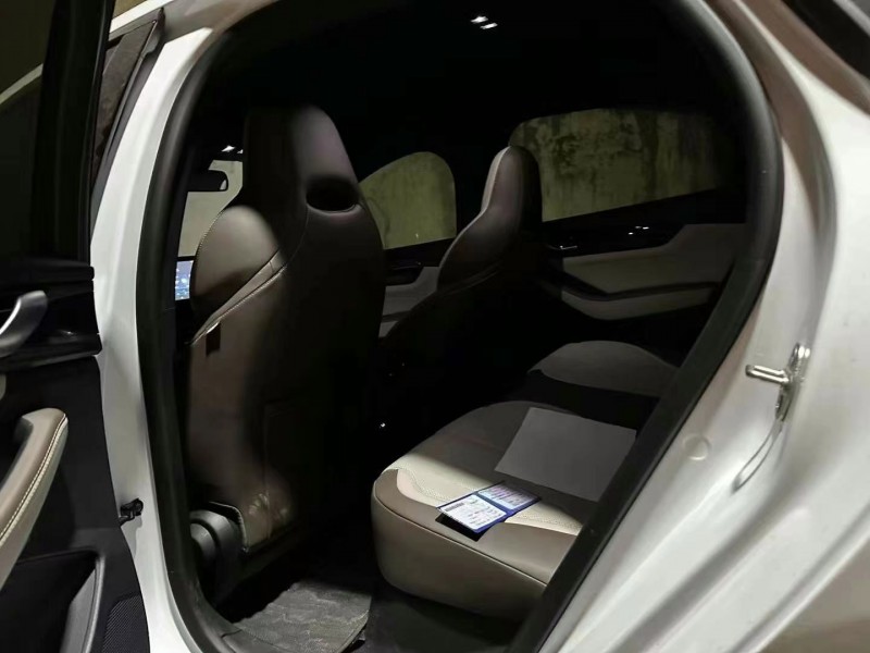 广州24年比亚迪秦3