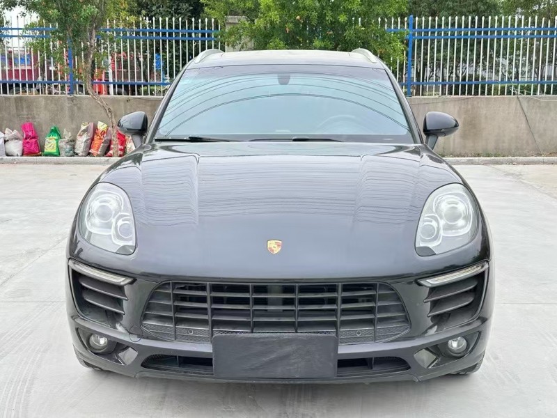 徐州14年保时捷Macan1
