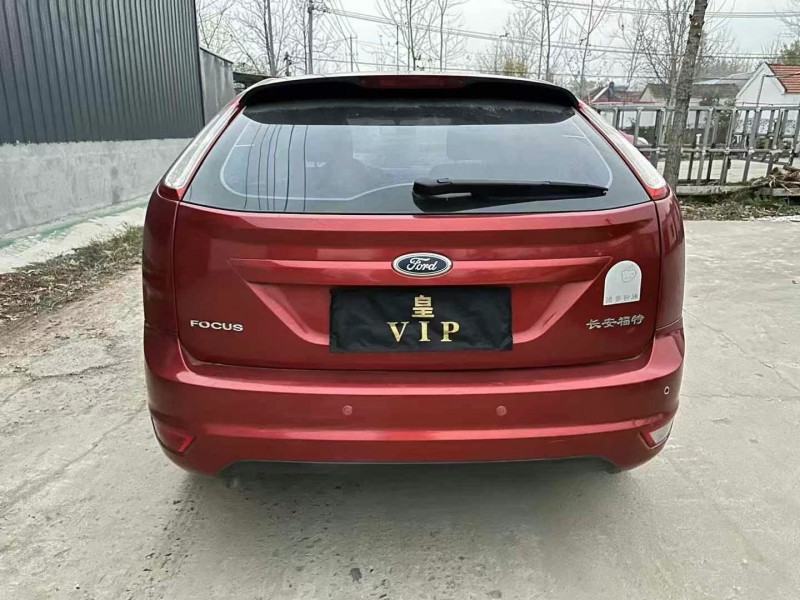 徐州15年福特福克斯9