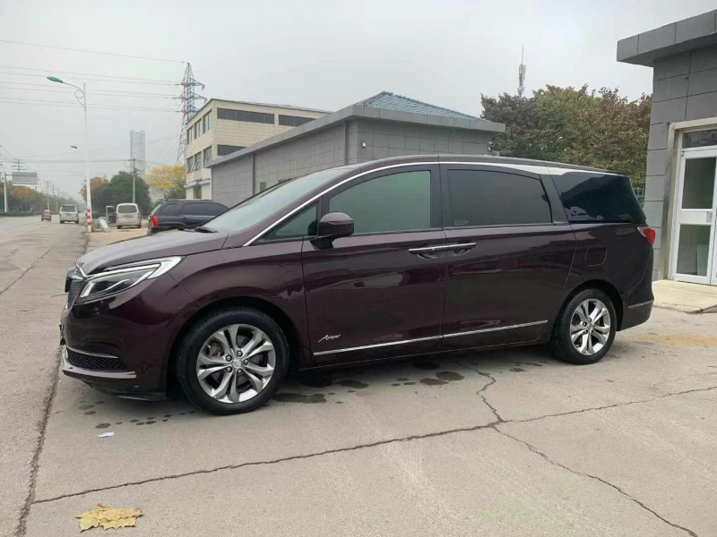 徐州18年别克GL83