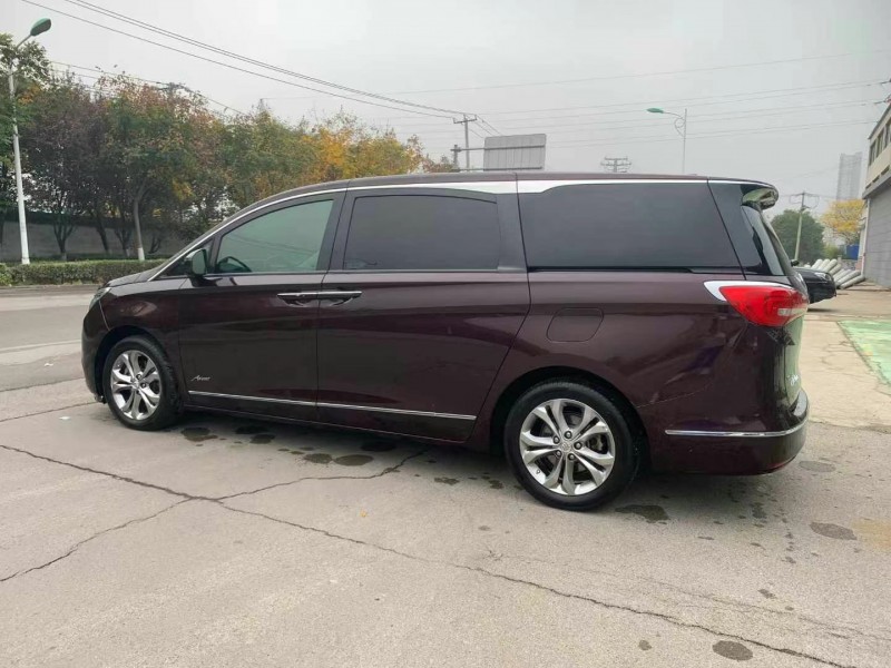 徐州18年别克GL85