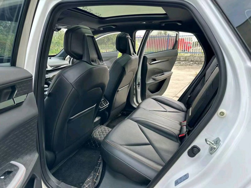 徐州22年长安汽车UNI-V6