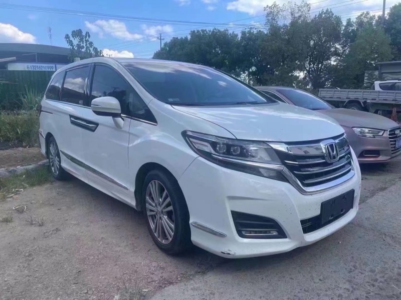 菏泽18年本田艾力绅2