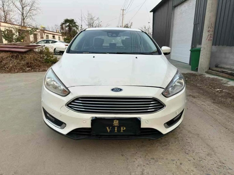 徐州17年福特福克斯1