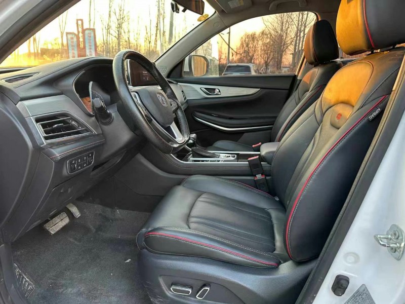 徐州18年长安汽车CS757