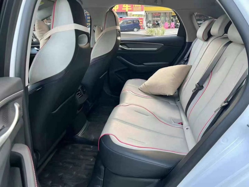 佛山23年比亚迪驱逐舰6