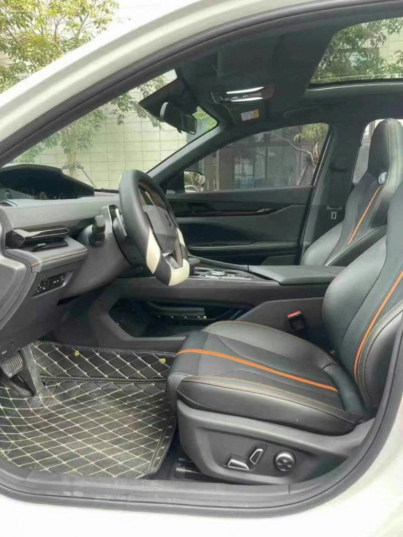 佛山24年长安汽车UNI-V6