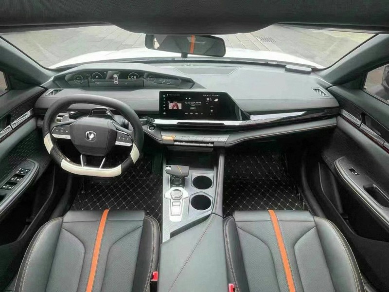 佛山24年长安汽车UNI-V7