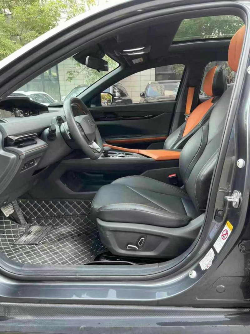 佛山23年长安汽车UNI-V6