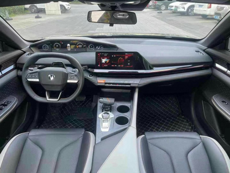 佛山24年长安汽车UNI-V7