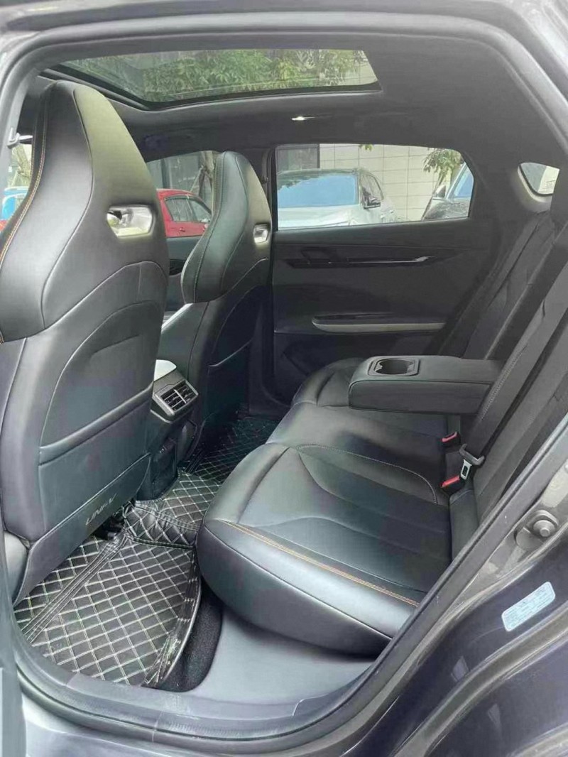 佛山24年长安汽车UNI-V8