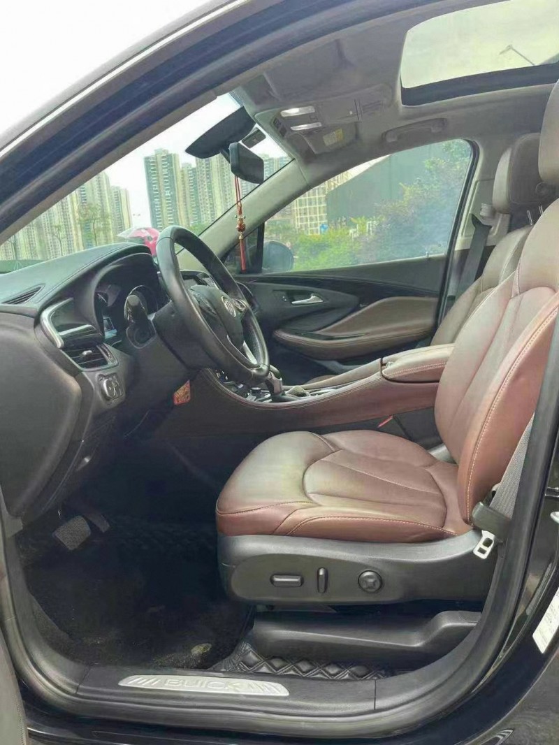 佛山21年别克昂科威6