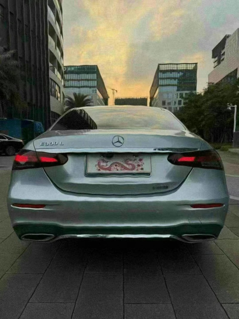 广州21年奔驰E9