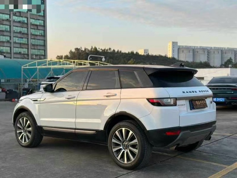 东莞18年路虎极光7