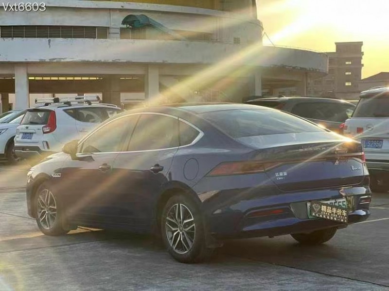 东莞21年比亚迪秦7